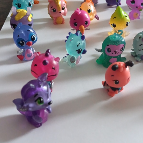 Hatchimals 40+ Random Lot. - Picture 1 of 9